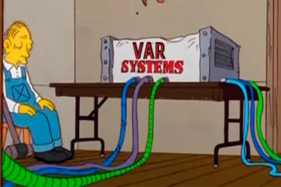 River quedó eliminado ante Lanús: los memes de las redes apuntaron contra el VAR