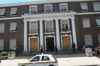 El policía que habría matado a un presunto delincuente quedó en libertad