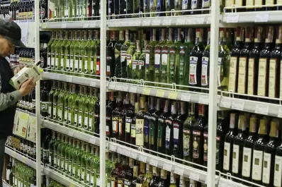 Reforma tributaria: cómo puede repercutir en Tucumán la suba de impuestos a las bebidas alcohólicas