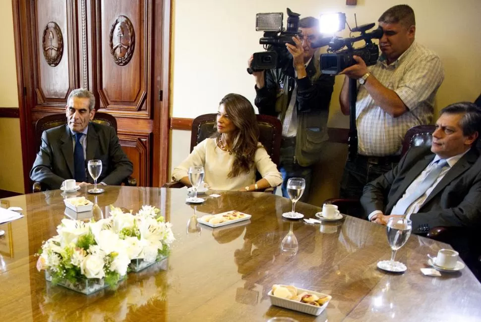 JUNTOS EN ESTE TURNO ELECTORAL. Los vocales Estofán, Sbdar y Posse. LA GACETA / FOTO DE JORGE OLMOS SGROSSO (ARCHIVO)