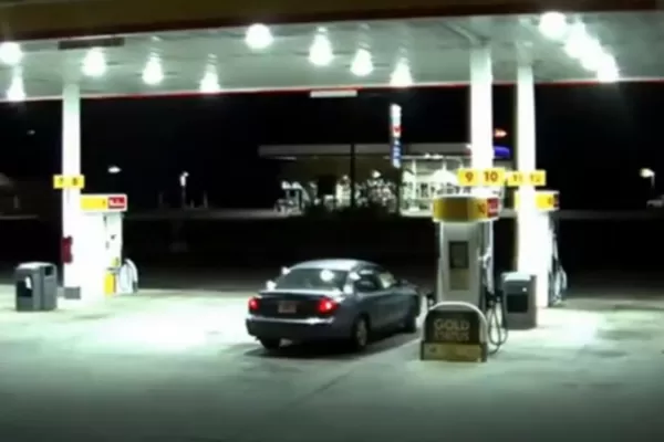Video: graban el momento en el que una mujer escapa de su secuestrador
