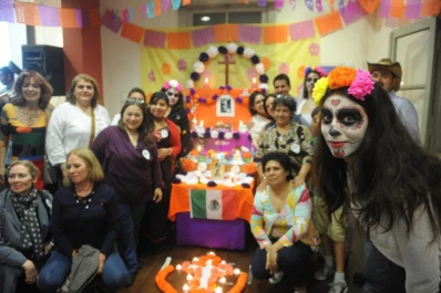 Fiesta mexicana: tequila y tacos para honrar el Día de Muertos