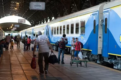 Se agotan los pasajes en tren a Buenos Aires: qué días podés viajar y cuánto cuesta