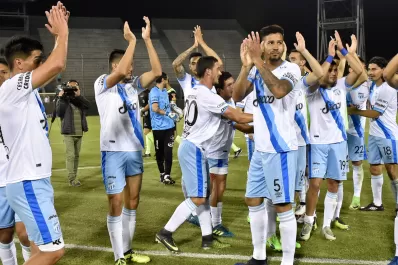 Por una campaña contra los mosquitos, los árbitros vestirán de blanco y Atlético no podría repetir su cábala