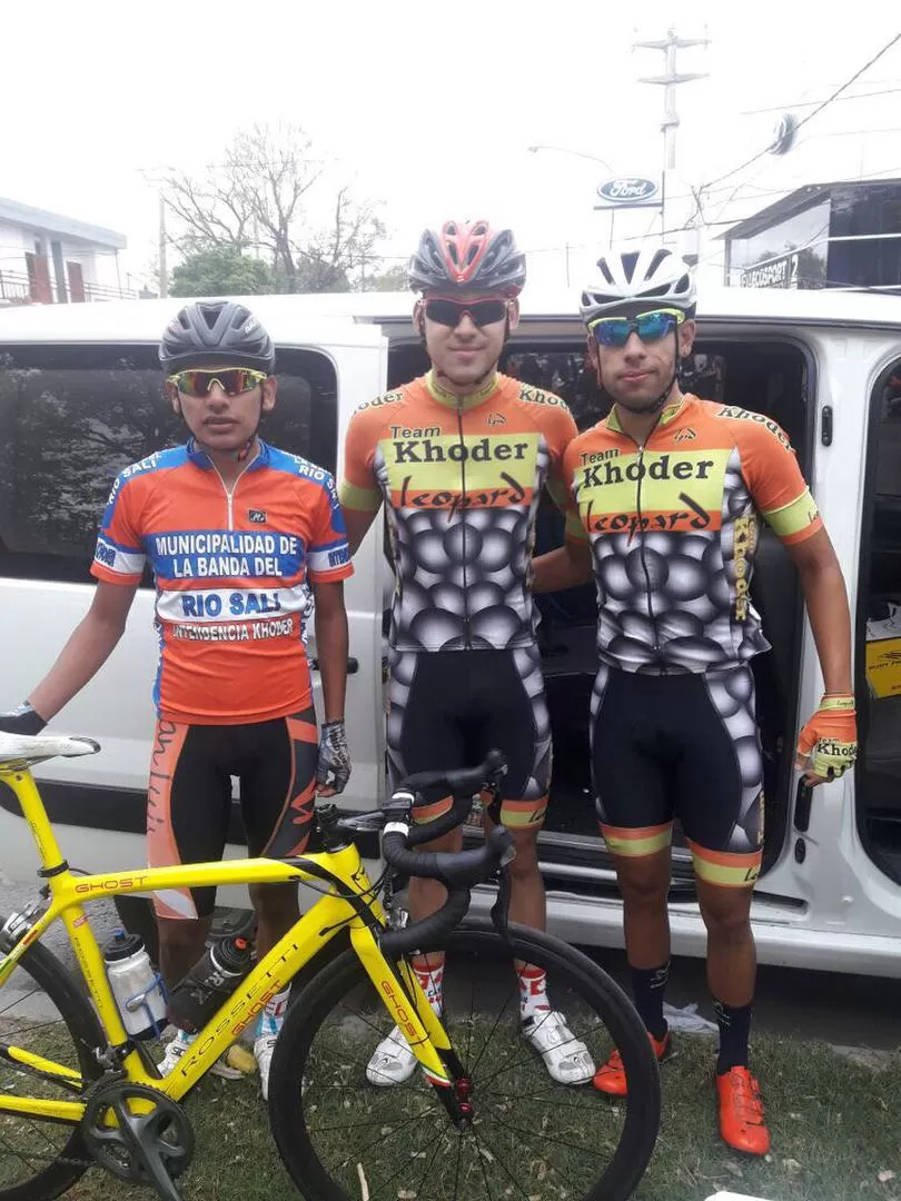 HAY EQUIPO. Nahuel Cruz, Julián Mena y Zacarías Khoder. Falta Vercellone.  