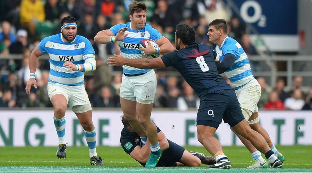 PUMAS VS INGLATERRA. FOTO TOMADA DE TIEMPODESANJUAN.COM