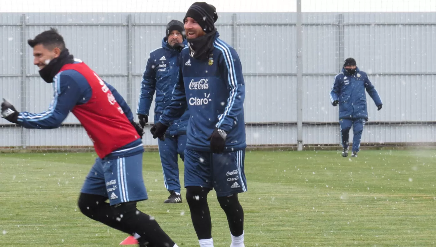 TOMA FORMA. Sampaoli probará algunos puestos en el mediocampo y formará un tridente en la delantera. FOTO TOMADA DE TWITTER.COM/ARGENTINA