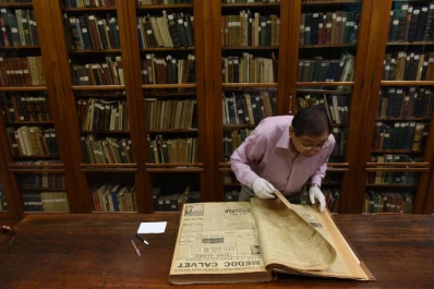El tesoro de las hojas de la biblioteca de la Fundación Miguel Lillo
