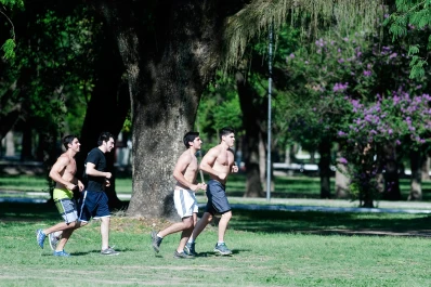 Se espera un fin de semana caluroso, pero con probables tormentas