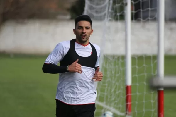 Maxi Martínez, el último refuerzo del Santo, está feliz y listo para la batalla
