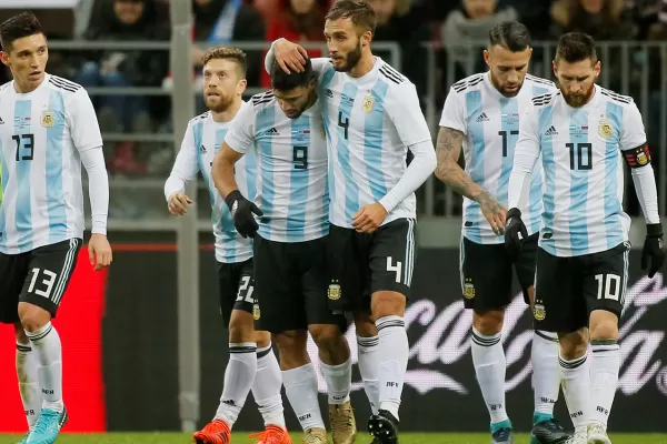 Sergio Agüero dijo estar contento por su gol y el juego que desplegó la Selección