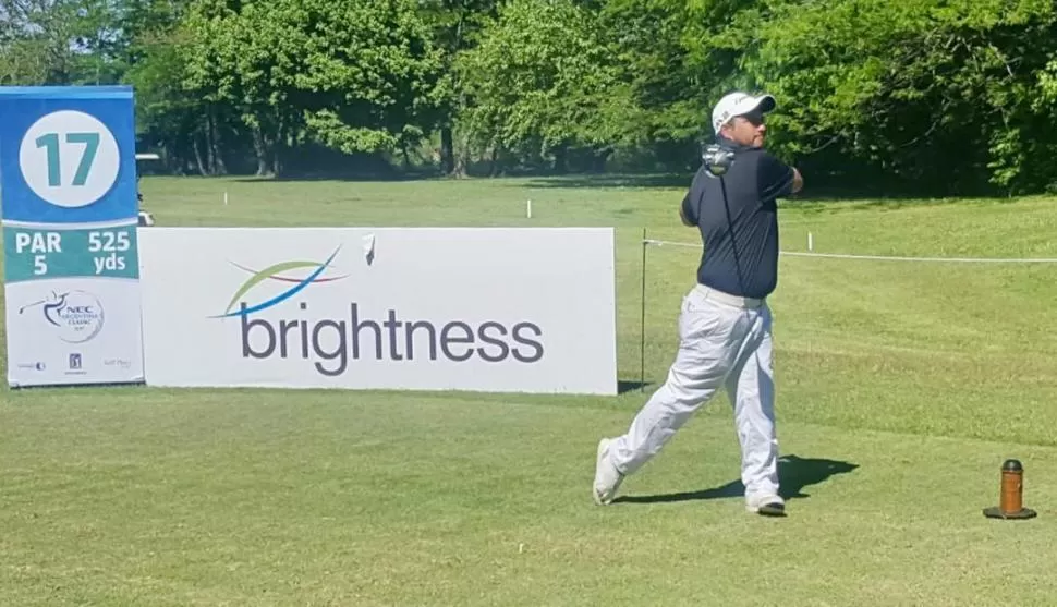 ARRIBA. Jorge Monroy está mostrando un gran nivel en el torneo continental. twitter @PGATOUR_LA