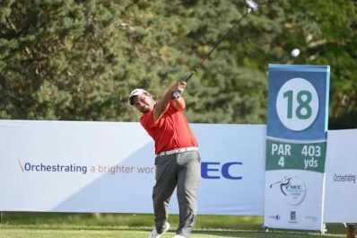 Golf: Monroy cedió la punta en Luján, pero aún da pelea