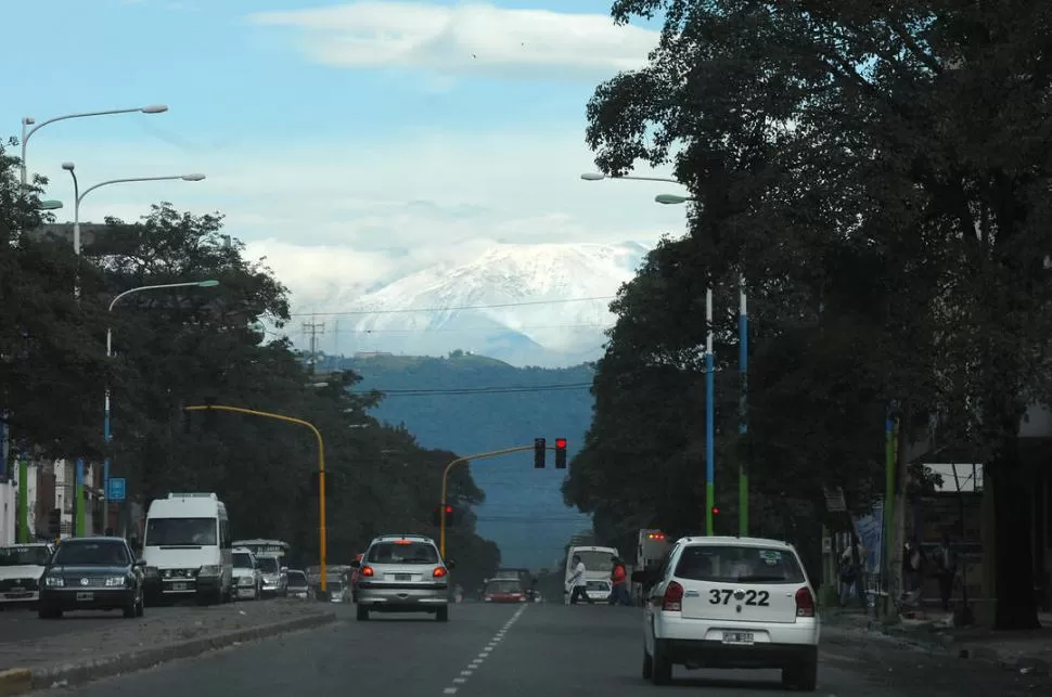 COTIDIANEIDAD URBANA. Convergen diferentes lugares de San Miguel. 