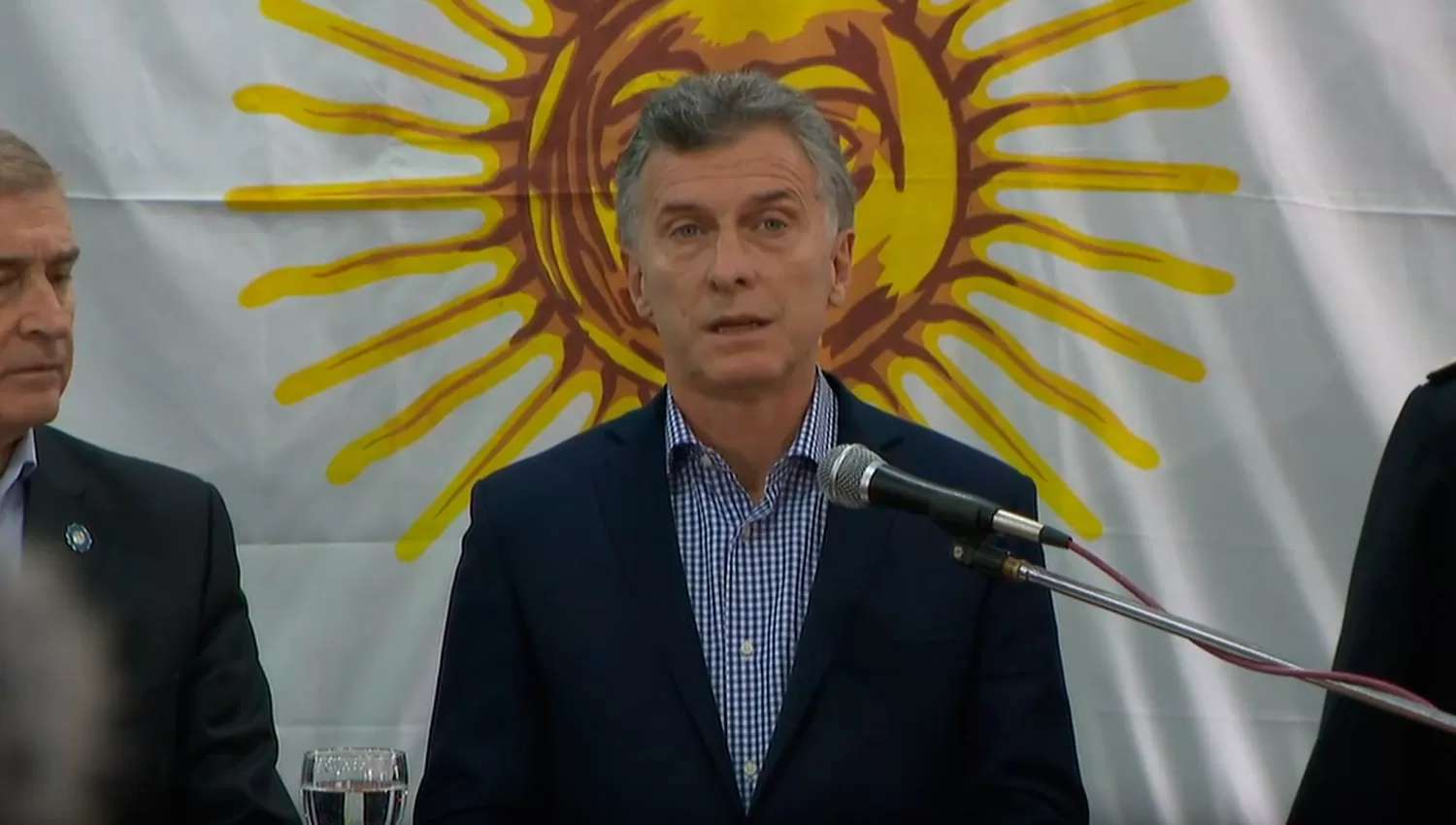 CONFERENCIA DE PRENSA. Macri se comprometió a continuar con la búsqueda del submarino hasta hallarlo. CAPTURA DE VIDEO