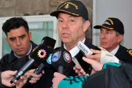 En medio de la búsqueda, el jefe de la Base Naval de Mar del Plata solicitó su pase a retiro