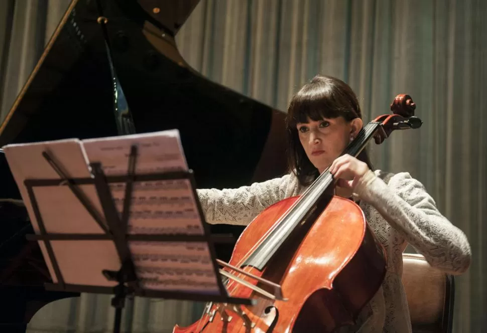 CELLISTA. Carla Aguilera es una de las instrumentistas invitadas al recital. LA GACETA / ARCHIVO.-