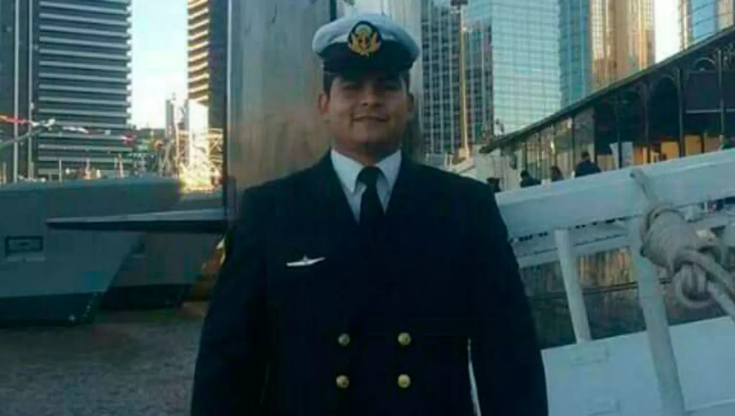 Esteban es uno de los 44 tripulantes del desaparecido submarino ARA San Juan.