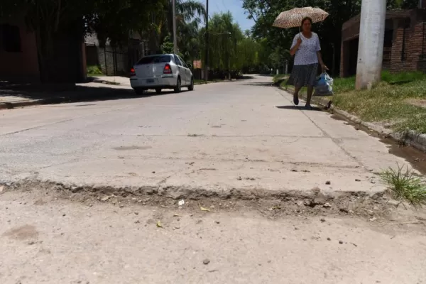 El pavimento de Yerba Buena escondería irregularidades en el manejo del dinero público