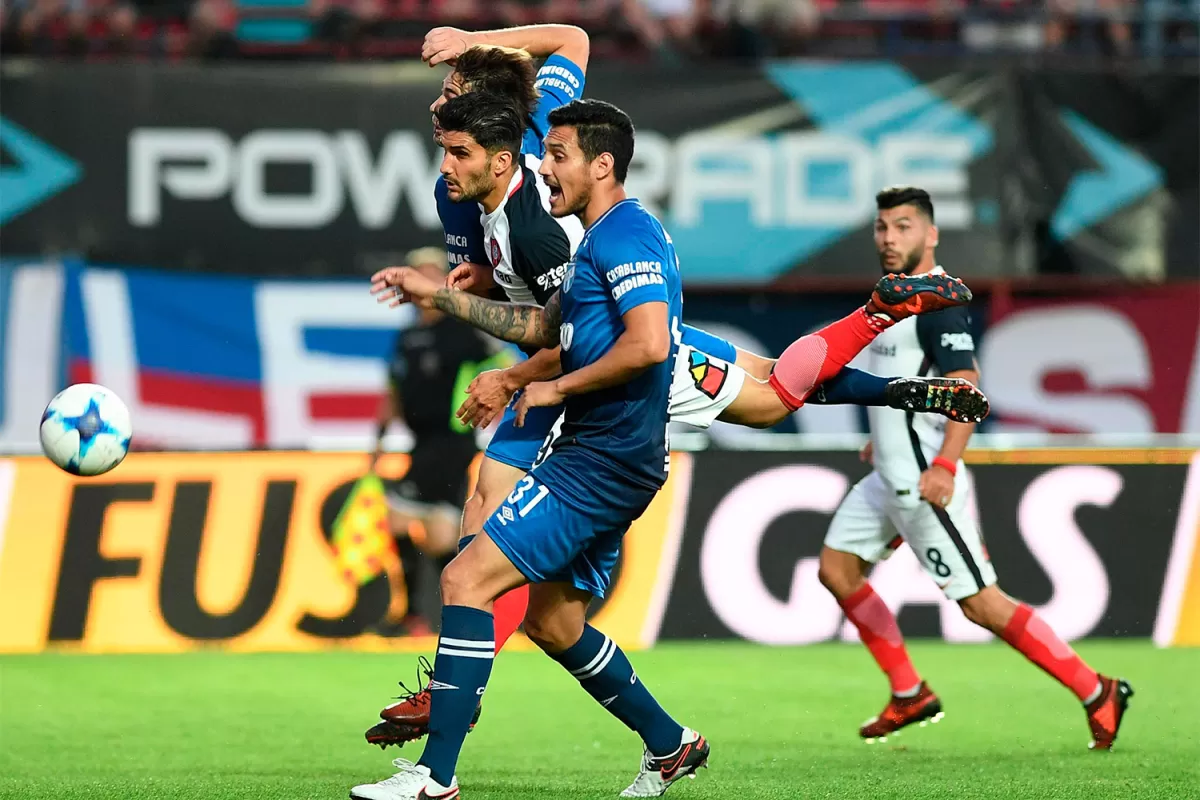 Atlético perdió con San Lorenzo porque sufrió la buena actuación del arquero de San Lorenzo