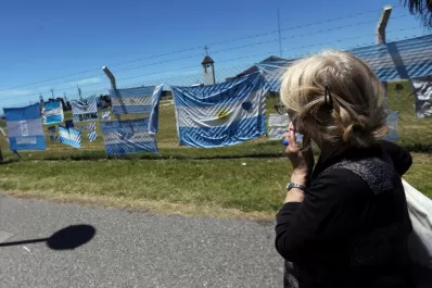 La Armada ya no rastrea sobrevivientes del submarino