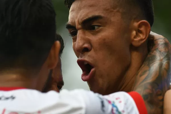 Argentinos y Temperley ofrecieron un entretenido empate en La Paternal