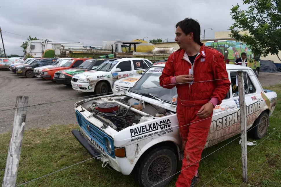 CORRIERON POCO. Las máquinas “descansan” en la asistencia, luego de haber sido exigidas por sus dueños en apenas un especial; el resto, anduvieron en enlace. LA GACETA / FOTOS DE Inés Quinteros Orio