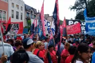 Organizaciones sociales, políticas y sindicales protestaron contra las reformas del Gobierno