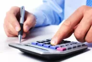 Oficializan el pago en cuotas del medio aguinaldo a estatales con salarios superiores a $ 80.000