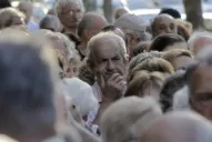 Pese al paro, atenderán los bancos que deben pagar el medio aguinaldo a jubilados