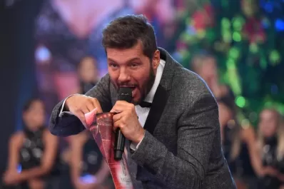 Como no se puede bailar, Tinelli anunció el regreso de Cantando por un sueño