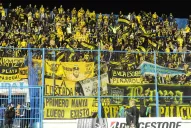 La hinchada de Peñarol no podría venir a Tucumán cuando juegue con Atlético