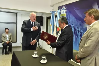 Alfaro no citará a sesión sin un pedido de ediles