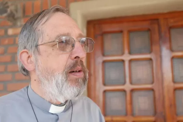 El obispo Rossi duda de la ley previsional