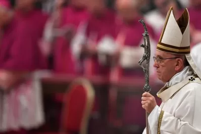 El Papa Francisco encabezó el inicio de las celebraciones por Navidad