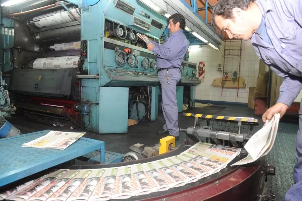 EL PAPEL SUPERÓ INCONTABLES CERTIFICADOS DE DEFUNCIÓN. Hoy, en la Argentina -y también en el mundo-, los diarios generan la mayoría de los contenidos periodísticos.  