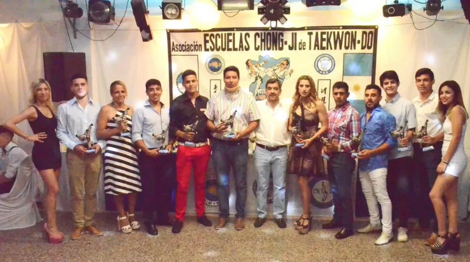  FOTO DE Rodolfo Emilio Castillo