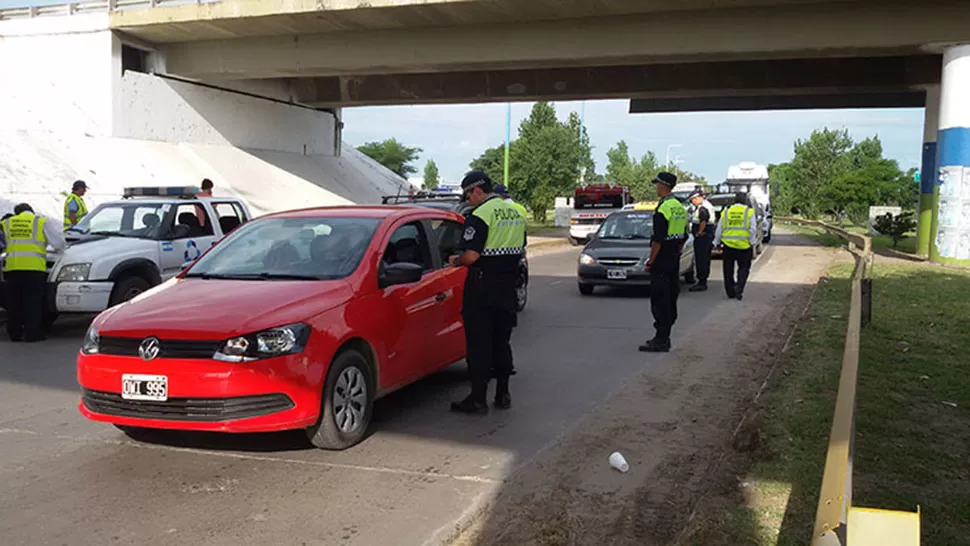 La Policía secuestró más de 120 vehículos y detuvo a tres personas durante las Fiestas