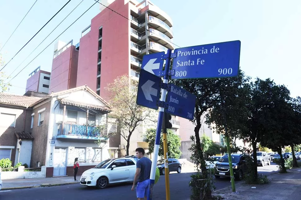 DOS CASOS. En Barrio Norte se produjeron dos robos. Los ladrones se llevaron dinero en efectivo, joyas, computadoras y electrodomésticos. la gaceta / foto de hector peralta