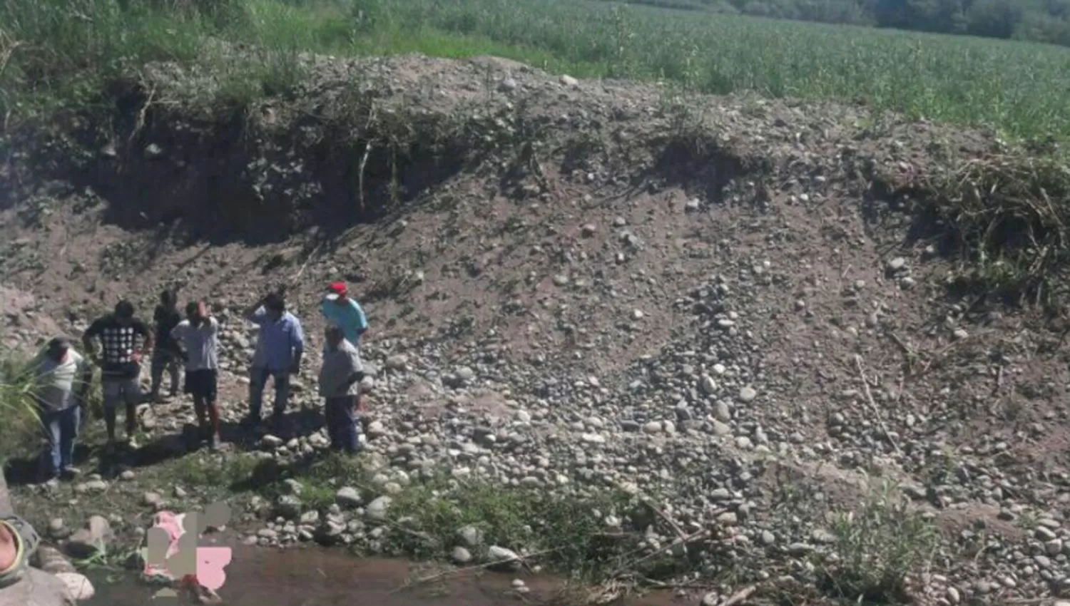 FOTO TOMADA DE ACONTECIMIENTOS AGUILARES