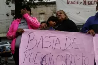 La esposa del interno que fue asesinado en el penal asegura que Snaider debe responder ante la Justicia