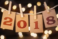 Recibir el año de blanco y otras costumbres de Año Nuevo