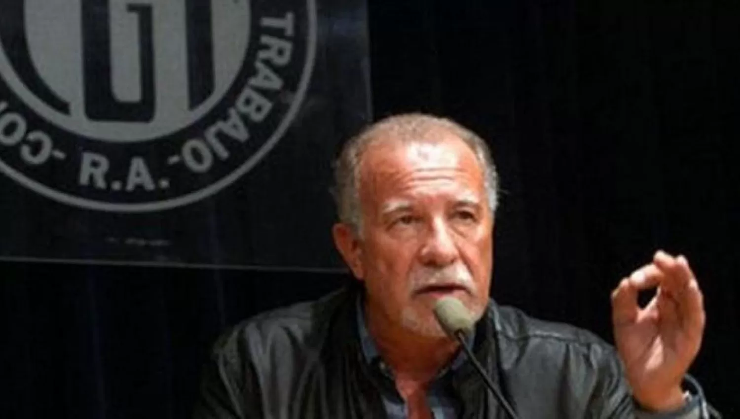 Omar Plaini, secretario general del Sindicato de Vendedores de Diarios y Revistas (Sivendia). TÉLAM