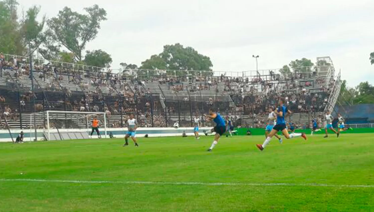 Atlético no pudo con Gimnasia.