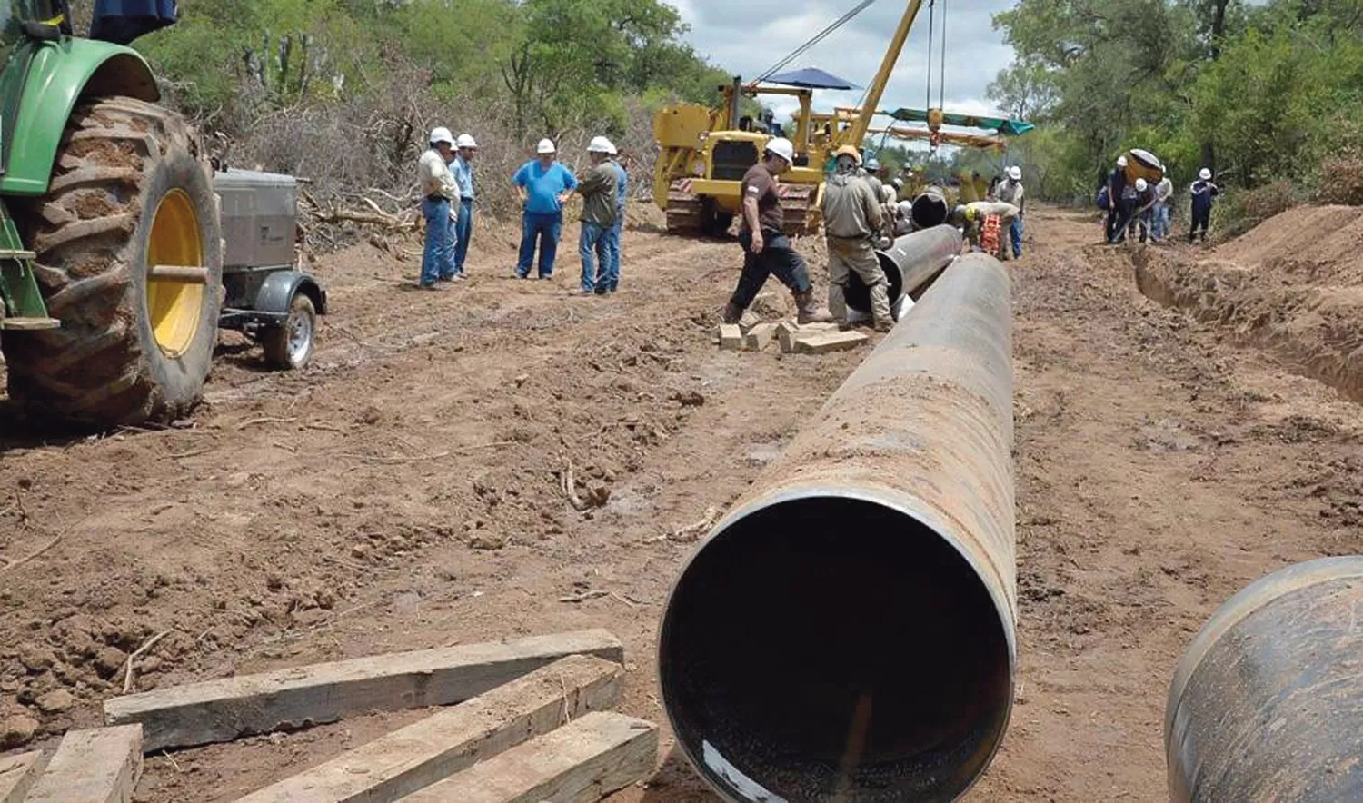 ENTUBAMIENTOS. Los proyectos están relacionados con regularización de cuencas, agua potable y cloacas.