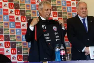 Reinaldo Rueda asumió como nuevo DT de Chile: nuestra ilusión es volver a jugar un Mundial
