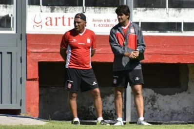 Forestello sigue ensayando estilos de juego