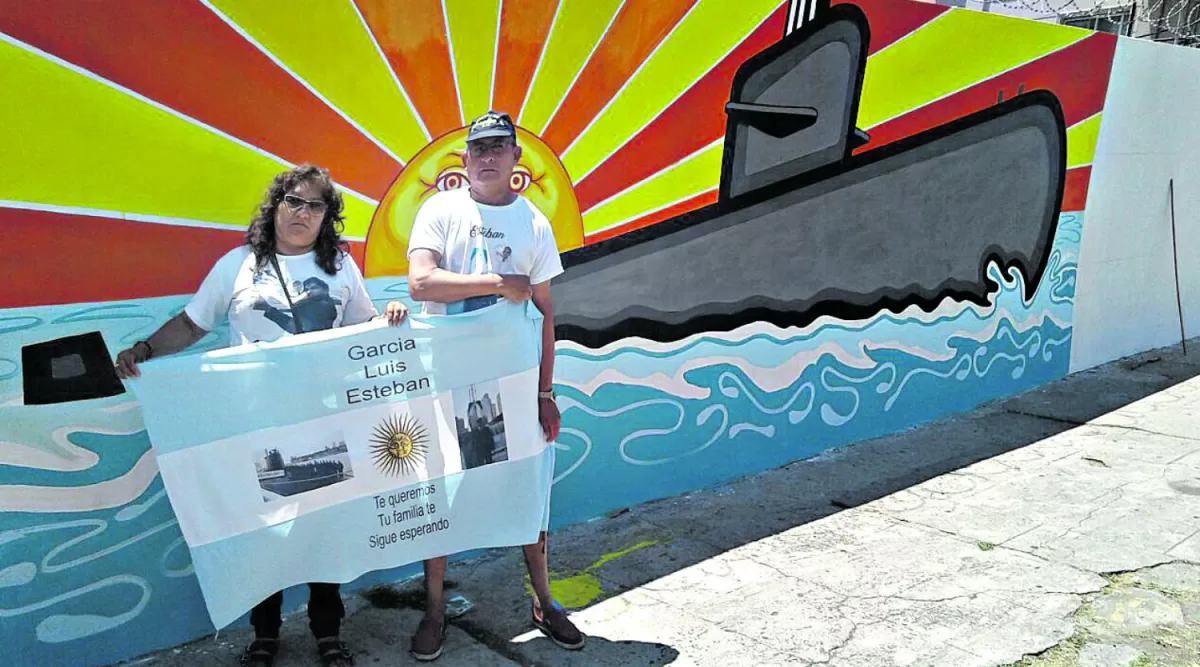 ENTRELAZADOS. Victoria y los familiares fueron homenajeados con un mural. fotos gentileza victoria morales