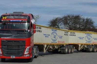 Ya circulan los “bitrenes” por las rutas del país