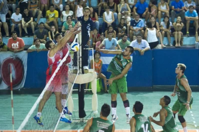 Monteros busca el triunfo de visitante